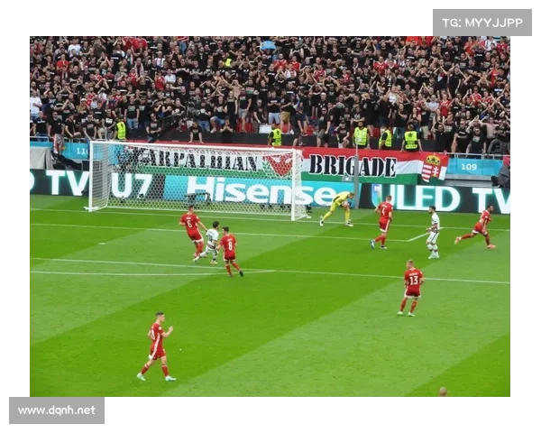 小卢卡斯闪耀巴黎展现替补席巨星风采助力球队再创辉煌